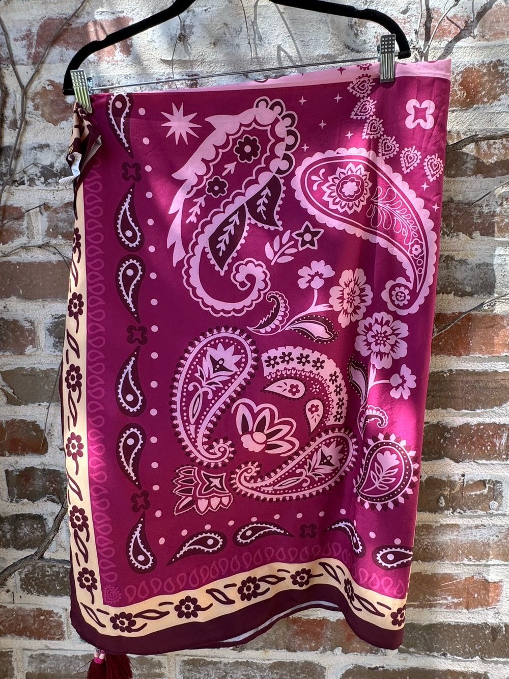 Ola Azul Beach Lab Paisley Bandana Pareo One Size Sarong Scarf Tassels